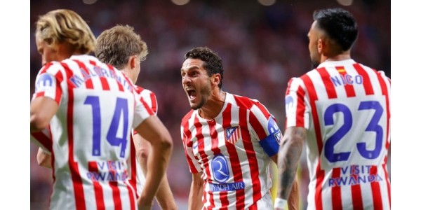Atlético de Madrid ger Jorge Koke en minneströja för hans 700:e framträdande Atlético de Madrid ger Jorge Koke en minneströja för hans 700:e framträdande